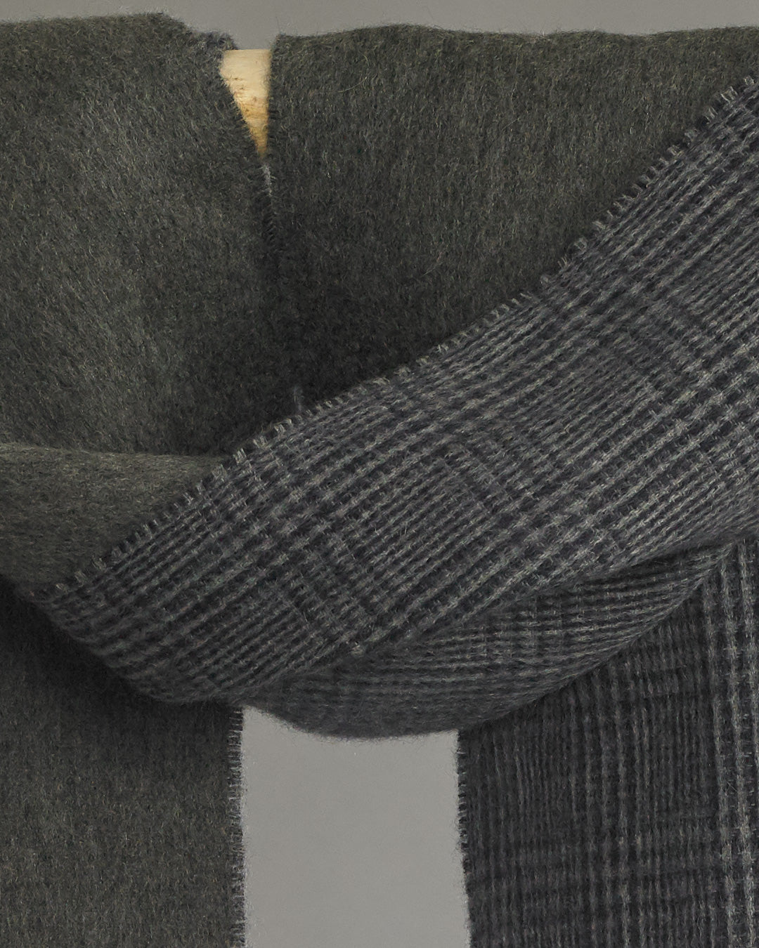 Grey Double Faced Wide Cashmere Scarf