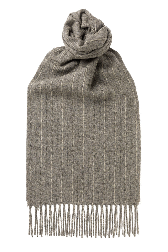 Smailholm lambswool Scarf product image
